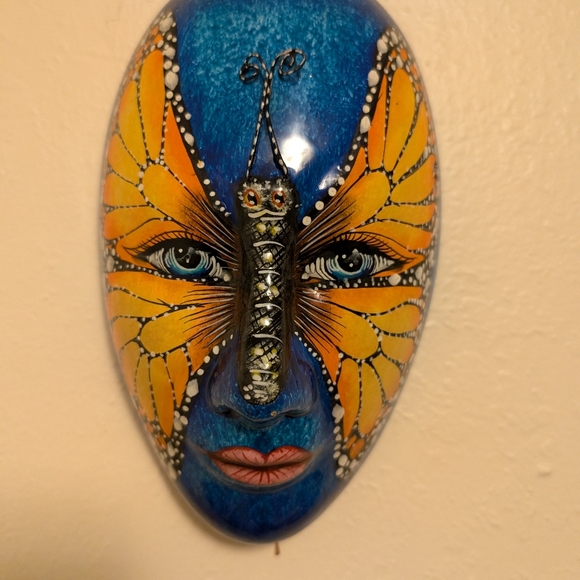 Mexican Wall art/face masks - Picture 2 of 6